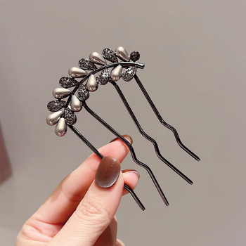 Hajdísz: hátulsó koponyatetőhöz tartó csat, strasszos gyöngyökkel, négyágú fésű, fém anyag, etnikus női stílus, gyémántos felület