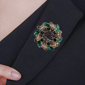 Broš od legure u obliku cvijeta, s dijamantima, za ukrašavanje kaputa i šala – ženski modni dodatak, prirodni stil