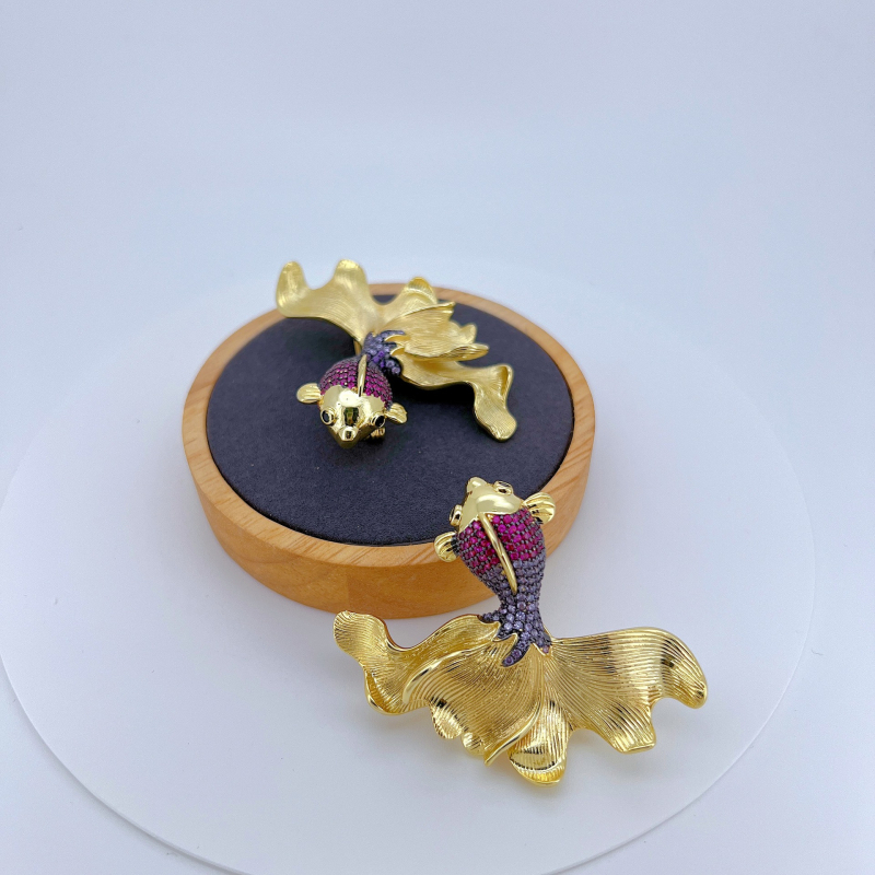 Bros od bakra, dizajn s životinjskim motivom, ženski luksuzni stil, elektroplatiranje, model Gold red diamond