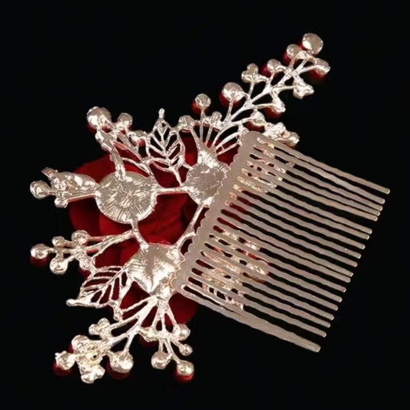 Fém hajdísz fejfedő – retro, etnikus és elegáns stílus; alkalmas esküvőre, születésnapra és fesztiválra; külön csomagolású; modell 806.