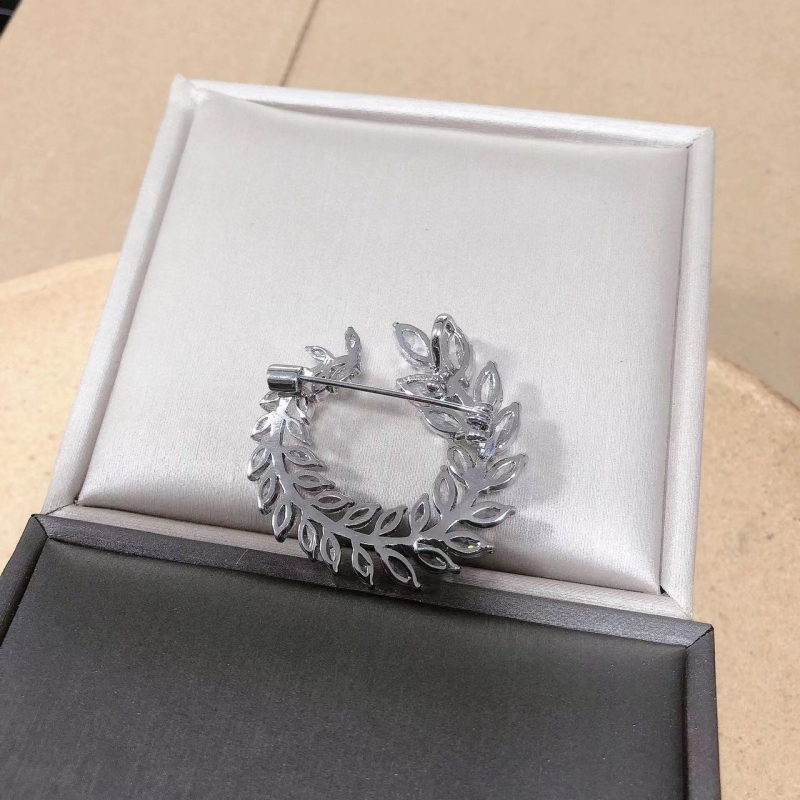 Broșă Profound, cupru, în formă de U, placare electroplată, decorativă