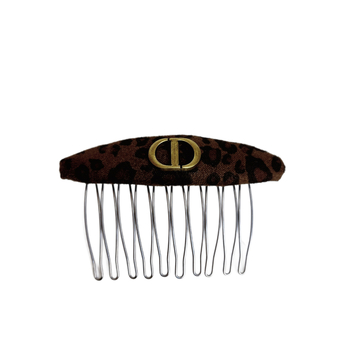 Leopárd mintás hajgörbe vasfogsorral – koreai stílusú hajkiegészítő, textil anyagból, kézzel készített, geometriai dizájn