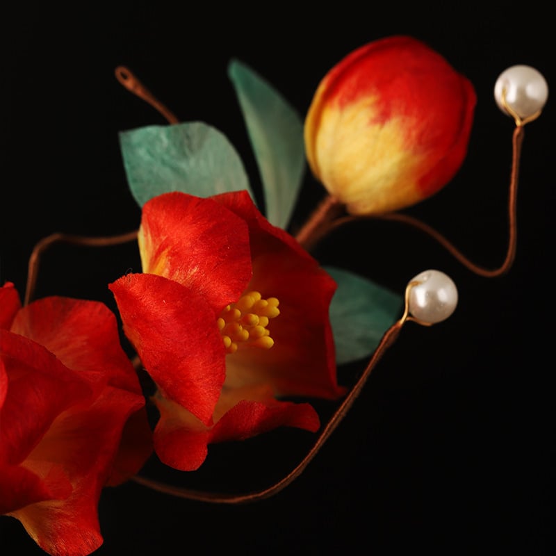 Fém virág alakú hajkefe - etnikus stílus, kézzel készült, RH055