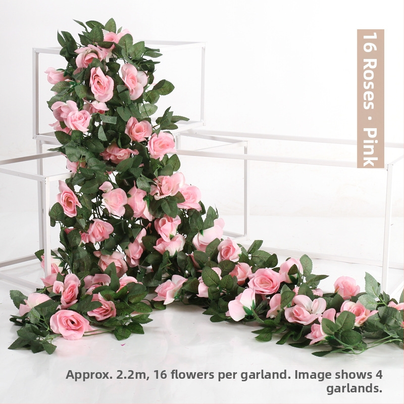 Изкуствени цветя и лози с рози за украса на спалня и сватбено помещение; диамантени акценти. Материали: пластмаса, коприна, пан-изтъкана тъкан. Техника: ембос, инжекционно формоване. Приложение: сватба, фотосесия, домашна декорация.