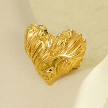 Titánacél sálgyűrű szív alakú textúrával – elektroplakolás, női divatkiegészítő, kettős használat (sál vagy ékszer), Nimai, ősz 2024