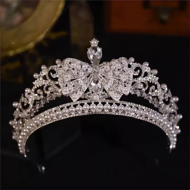 Krunica za princezu od legure s mašnicom – vjenčana kruna, karikaturni stil, elektroplatirani srebrni premaz, bijeli kristali