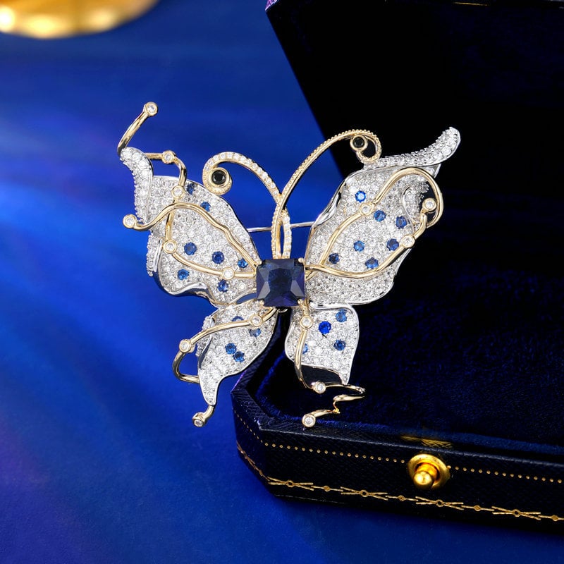 Broșă fluture din cupru cu zirconiu încrustat – accesoriu de modă decorativ și multifuncțional pentru femei