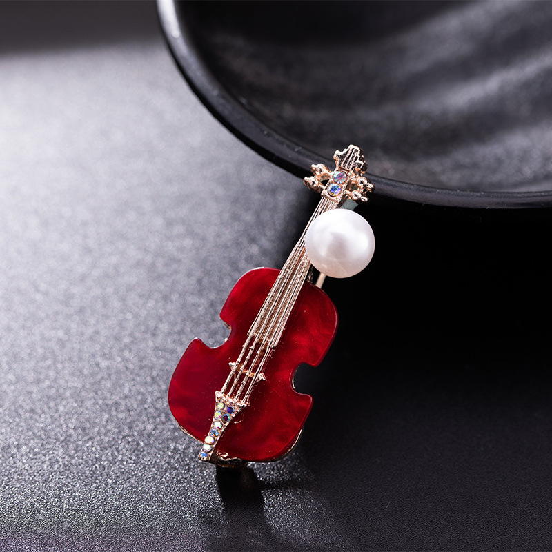 Broșă în formă de vioară, aliaj, stil antic, design geometric, placare electroplatină