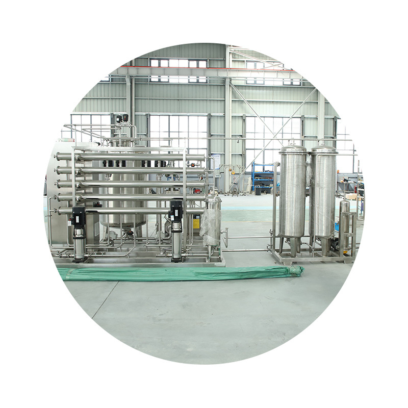 Attīrītas ūdens iekārta (1 t kapacitāte; sekundārā reversā osmoze; filtrēšana farmācijas un kosmētikas rūpniecībai)