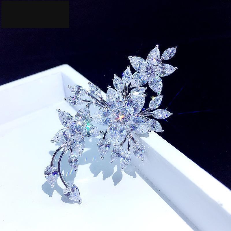 Broșă din cupru cu broderie, stil lux, dublă utilizare, primăvara 2025