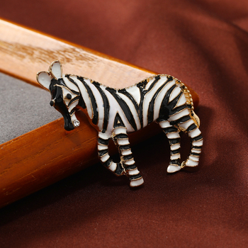 Broșă Zebra din aliaj de zinc cu glazură de picuri de ulei – Muylinda, unisex, stil retro animal decorativ