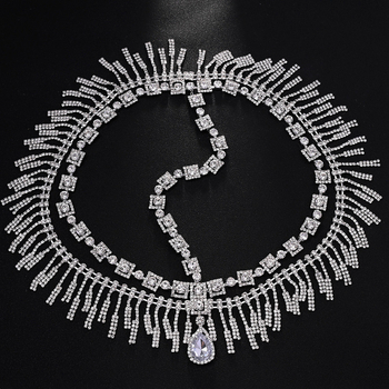 Fejdísz francia bojtokkal, egzotikus stílus, rhinestone (Nyár 2025; Anyag: kristály; Stílus: egzotikus; Feldolgozás: gyémántokkal kirakott; Modell: YPQFJ2351)