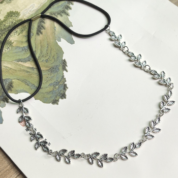 Ornament pentru cap în stil exotic antic, cu lanț pentru frunte și motiv cu frunze – aliaj, electroplatat