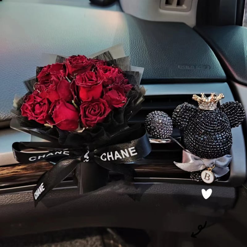 Difuzor auto de aromă cu buchet uscat de trandafiri eterni – decor auto și cadou pentru nuntă sau zi de naștere