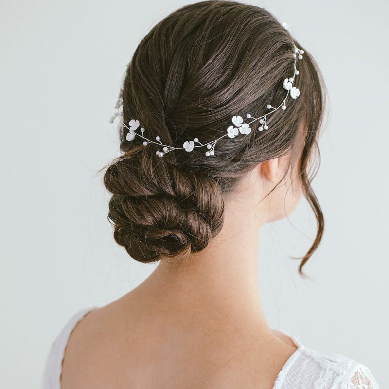 Bandă pentru păr cu floare de perlă și lanț moale, lucrată manual, accesoriu de păr pentru mireasă