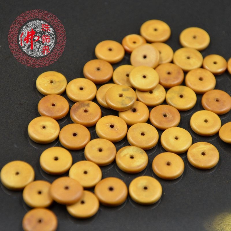 Rozdeľovacia korálka - Olivové jadro, jar 2021