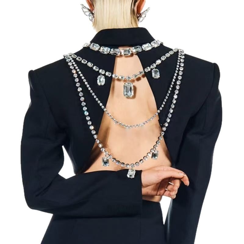 Nugarinė grandinėlė su krištolo pakabuku, daugiabriaidis dizainas, elektroplakavimas danga, moteriškas stilius, vestuvėms tinkamas