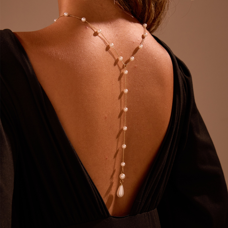 Nugaros grandinėlė su imitaciniais perlais ir kuteliais, rankų darbas iš lydinio, moterų Euro‑Amerikos stilius, geometrijinė forma