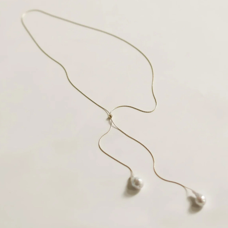 Ogrlica s stražnjim lancem, umjetne perle, ručno izrađena, geometrijski oblik, bijeli kristali
