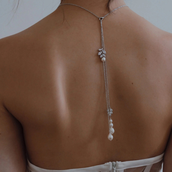 Ogrlica s leđnom lancem u obliku lista, bijeli rhinestones kristali, umetak od legure s umjetnim dragim kamenjem, bakrena podstava, jednostavan stil, vjenčani nakit