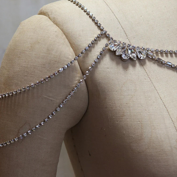 Lanac tijelo na rame sa cirkonima, geometrijski dizajn, legura, elektropliniranje, prilagodljivo