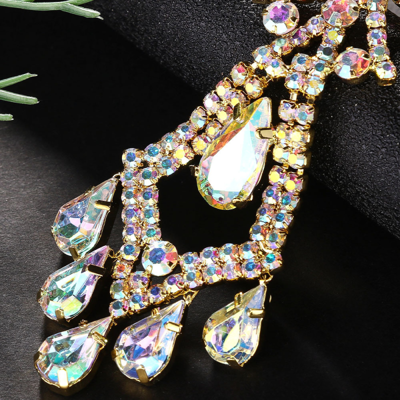 Testi lánc csepp alakú kristályokkal, bohémi stílus, elektroplatinált felület