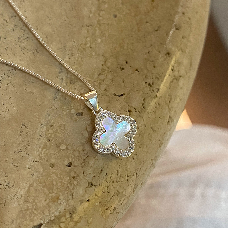 Ogrlica od S925 srebra s geometrijskim privjeskom, kutijasti lanac, lagani luksuzni stil, za žene