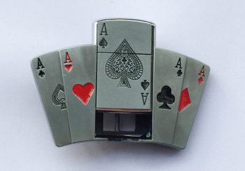 Övcsat kártya motívummal, cinkötvözet, sima csat, divatos hétköznapi stílus