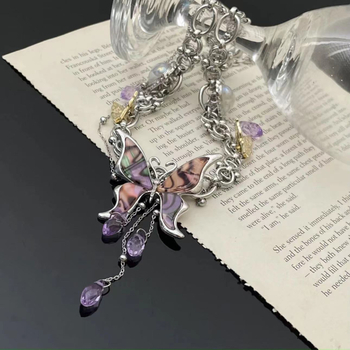 Fém nyaklánc elektroplakkolással, geometriai mintázat, kulcscsont-körüli lánc, kevert kövek beépítésével