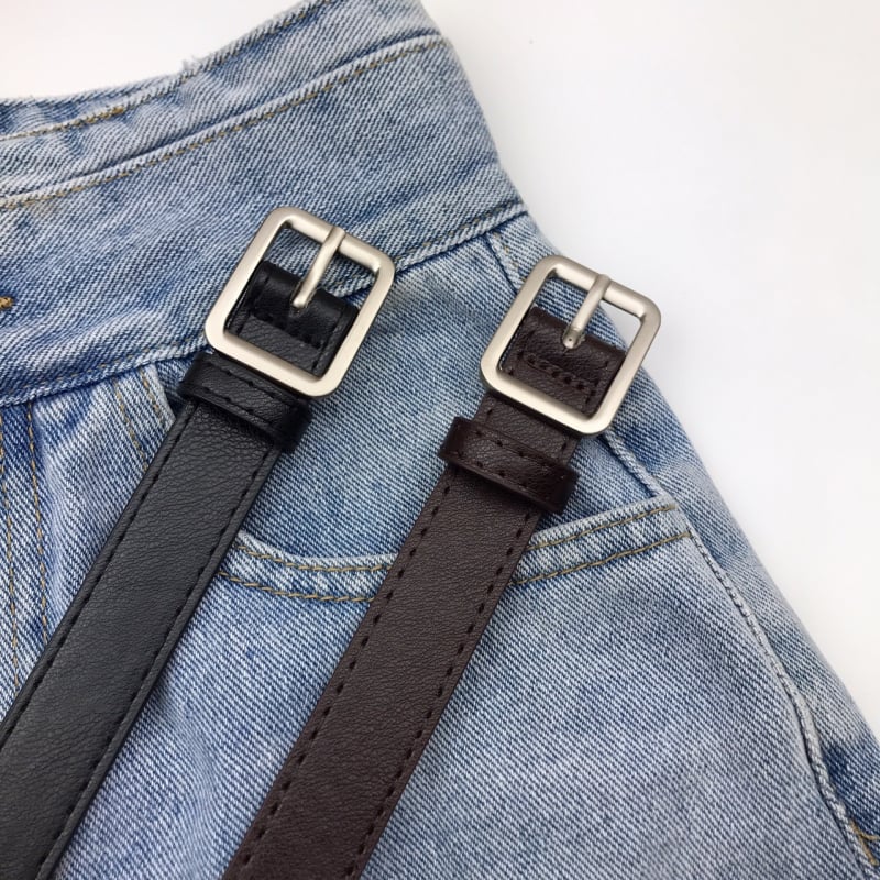 Női PU bőr farmeröv, ötvözet csattal és tűs csattal, szélesség 2-4 cm, univerzális és egyszerű stílus, 2022 nyár