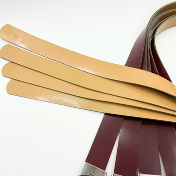 Sasfű kapcsos öv, műanyag szíj, vas csat, 2–4 cm szélesség, sima zár, elektroplatált felület