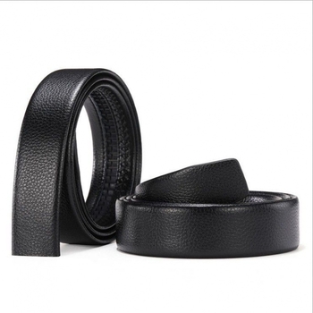 PU bőröv férfiaknak, uniszex stílus, kavicsos textúra, csat ötvözetből, automata zárás, 2025 tavasz