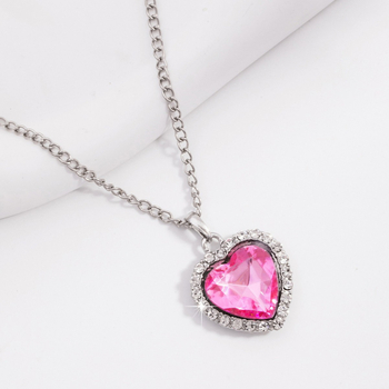 Animációs karakter alakú medálos nyaklánc, cink ötvözetből, elektroplattálás, vastag lánc, súly 10 g