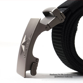 Automata övcsat ötvözött anyagból, téglalap alakú, ötágú csillag mintázat, uniszex, üzleti stílus