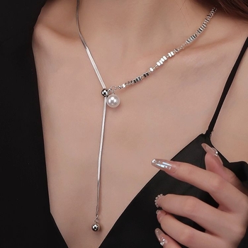 Geometriai formájú réz nyaklánc, kézműves kivitelezésben nőknek, eredeti dizájn