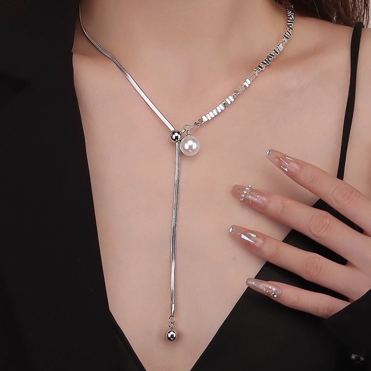 Geometriai formájú réz nyaklánc, kézműves kivitelezésben nőknek, eredeti dizájn