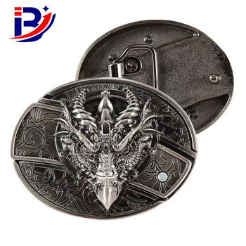 Övcsat — ötvözet, ovális forma, sima/lemezes csat, állatmintás, hip-hop stílus