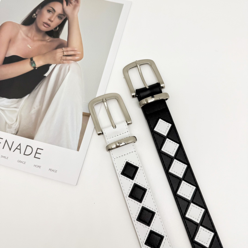 Unisex kaiš od super vlakna s checkerboard uzorkom, kopča od legure, zatvaranje pin kopčom, širina 2–4 cm