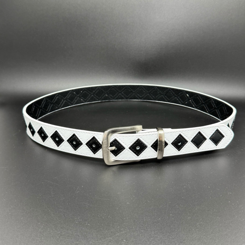 Unisex kaiš od super vlakna s checkerboard uzorkom, kopča od legure, zatvaranje pin kopčom, širina 2–4 cm