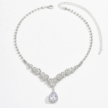 Zirkon csepp alakú nyaklánc, elektroplatált, szabályos lánccal, divatékszer, magas minőség