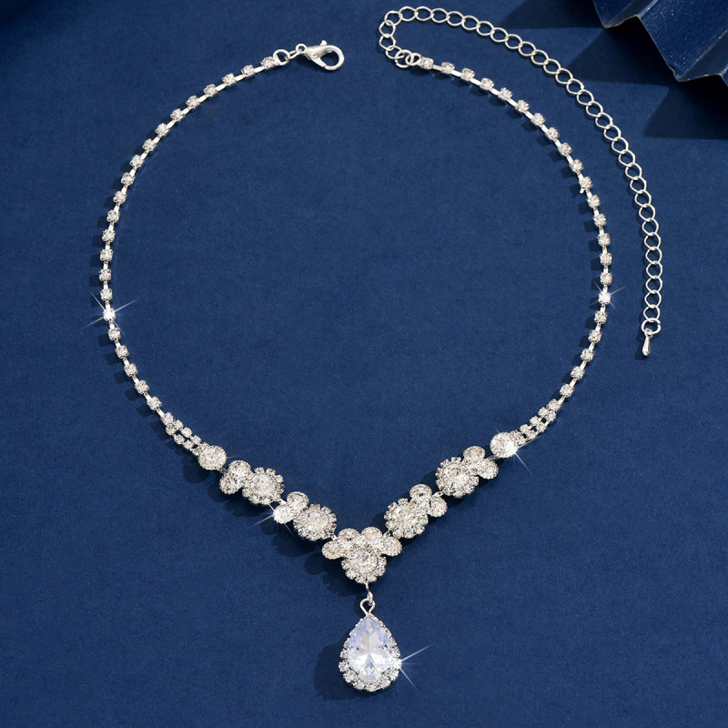 Zirkon csepp alakú nyaklánc, elektroplatált, szabályos lánccal, divatékszer, magas minőség