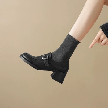 Női loaferek - kerek orrú, középmagas felsőrész, mikrorost felsőrész, gumitalp, vastag sarkú 6–8 cm