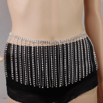 Fém testlánc rhinestone kövekkel, kampós zár, vékony szélesség (<2 cm), ezüst elektroplatt felület, Flow comb dizájn