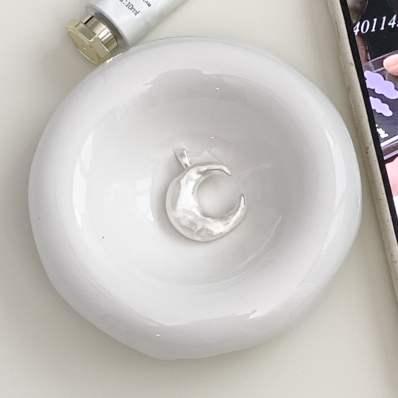 Colier cu pandantiv lună geometric, textură mată, placare electrolitică, puritate 99%, greutate 5,97 g