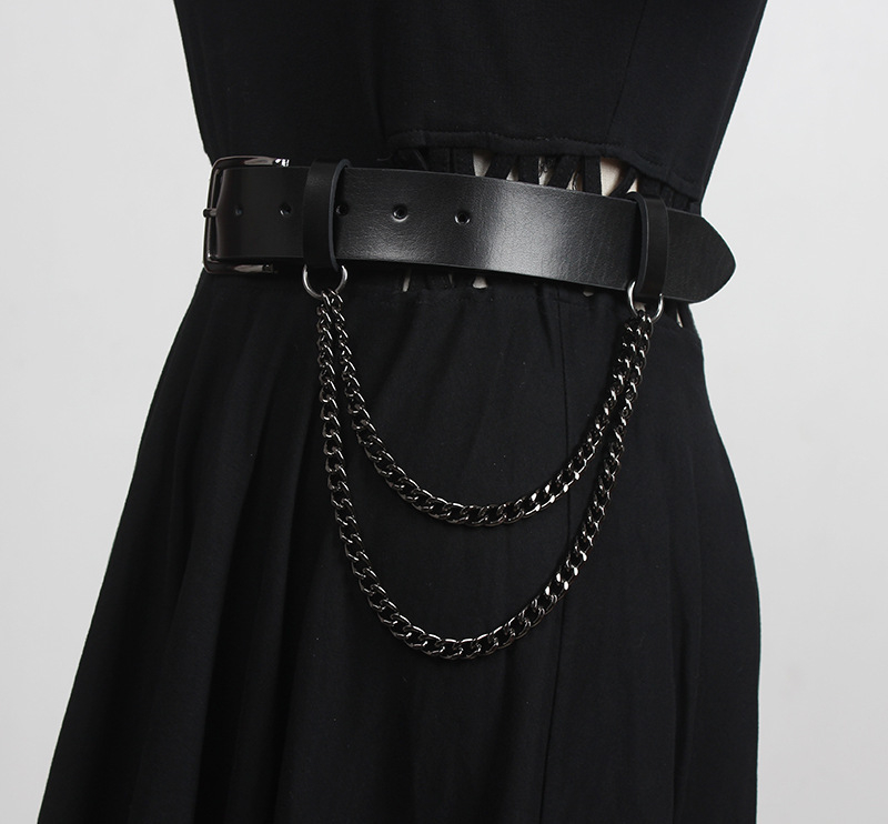 Γυναικεία ζώνη-αλυσσόζώνη με μεταλλικά στοιχεία, ρετρό-μοντέρνο ύφος (Υλικό: Αυθεντικό δέρμα; Κατασκευή: Διπλού στρώματος δέρμα αγελάδας; Τύπος ζώνης: Αλυσίδα)