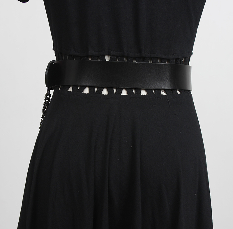 Γυναικεία ζώνη-αλυσσόζώνη με μεταλλικά στοιχεία, ρετρό-μοντέρνο ύφος (Υλικό: Αυθεντικό δέρμα; Κατασκευή: Διπλού στρώματος δέρμα αγελάδας; Τύπος ζώνης: Αλυσίδα)