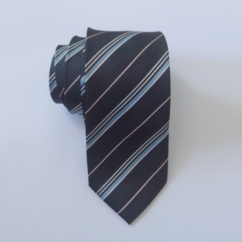 Γραβάτα σε στυλ βέλους, unisex, με διακοσμητικό λουλούδι για το γιακά και γεωμετρικό μοτίβο, πολυεστερικές ίνες