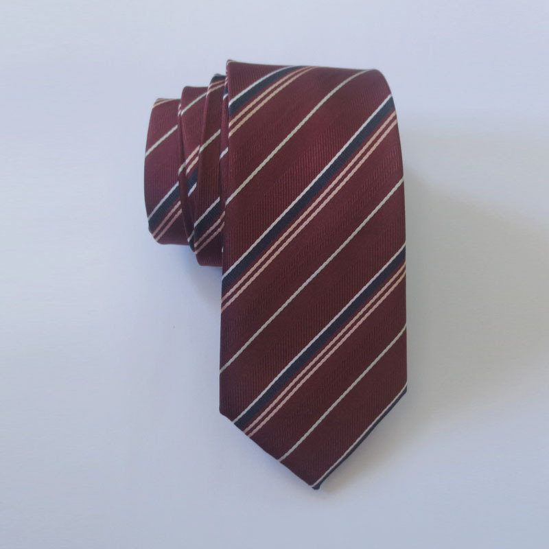 Γραβάτα σε στυλ βέλους, unisex, με διακοσμητικό λουλούδι για το γιακά και γεωμετρικό μοτίβο, πολυεστερικές ίνες