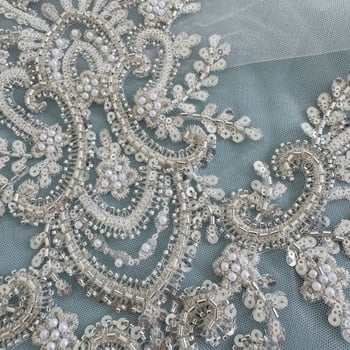 Floare guler cu mărgele din sticlă | Mărgele din sticlă, rayon și plasă | Pentru rochii de mireasă