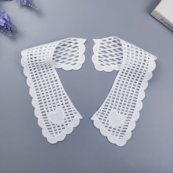 Hamis gallér csipkével és pamut hímzéssel; Milk Silk anyagból; ruházathoz